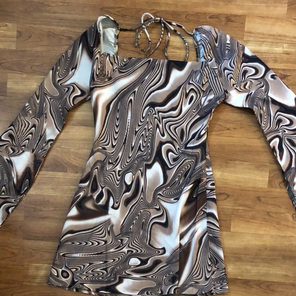 PRINCESS POLLY DRESS SIZE 4